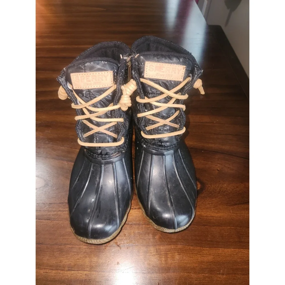 Sperry Saltwater Quilted Duck Boots black w quilted nylon upper Womens 5
